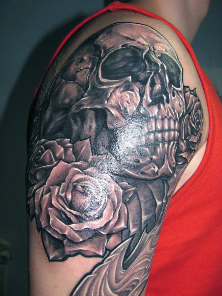 tatoo montres et crane