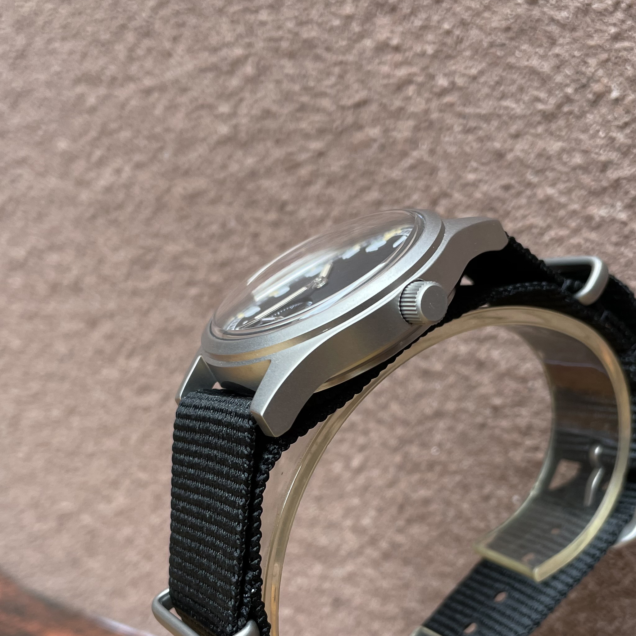 2023 Baltany: Montre-bracelet rétro en acier inoxydable pour hommes, étanche, Vintage, Seiko, réplique de l’armée à Quartz. 2023 Baltany: Montre-bracelet rétro en acier inoxydable pour hommes, étanche, Vintage, Seiko, réplique de l'armée à Quartz. – Image 4