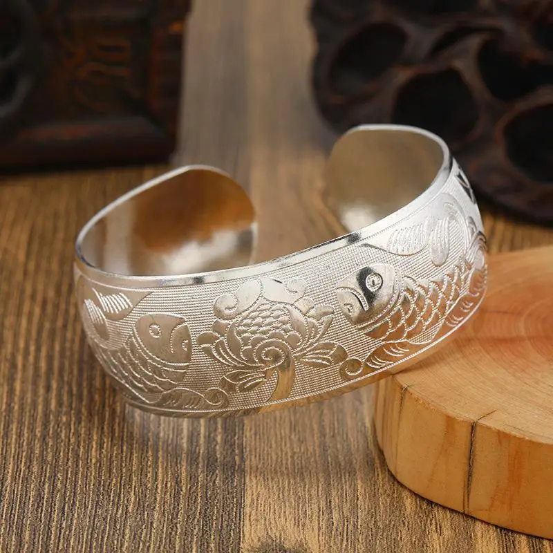 Nouveau Style ethnique bohème rétro argent large Bracelet pour femmes sculpté fleur ouverture à la mode Bracelet Boho Vintage bijoux kf S29397cca1af1423f9457bc805c075d077