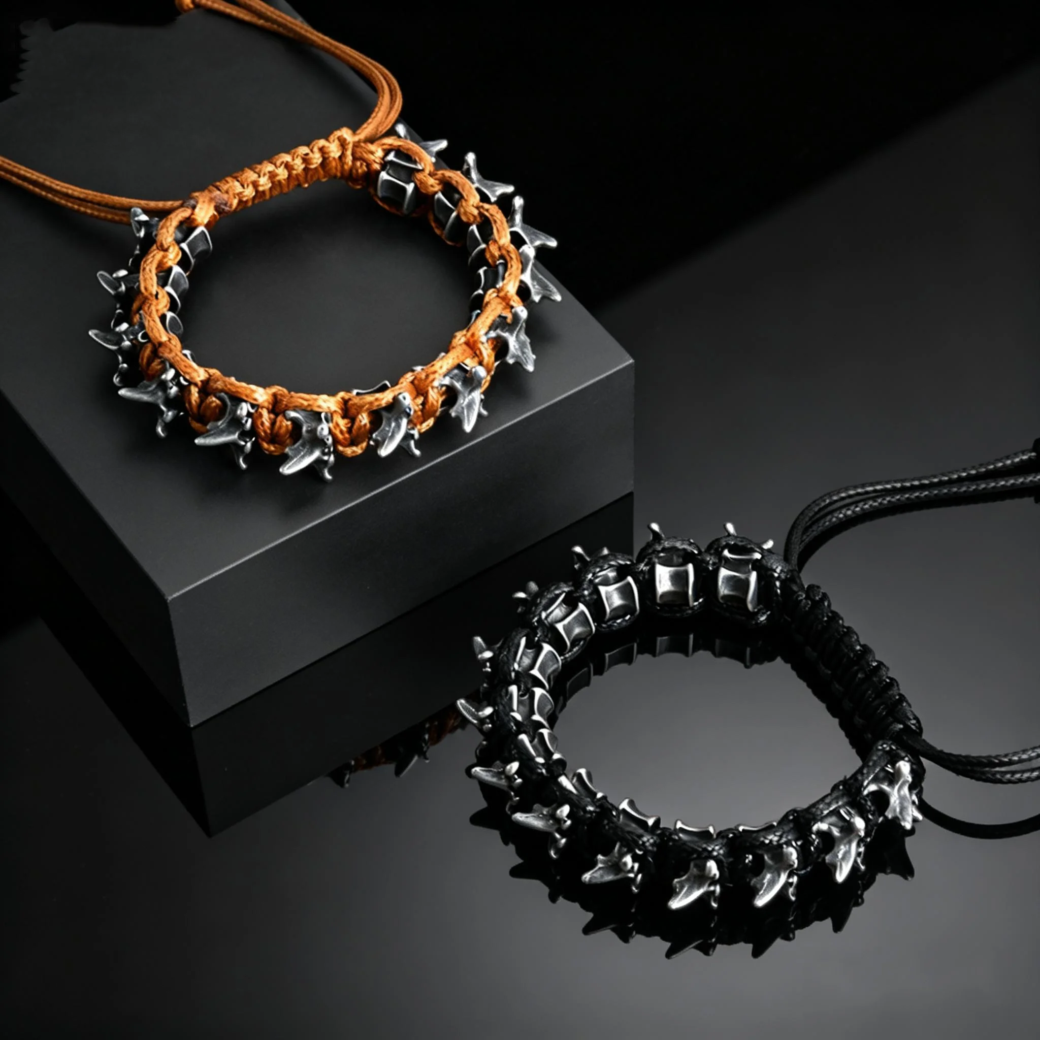 Bracelet ajustable en corde tressée avec épines de dragon gothique en métal pour hommes, bijoux punk hip-hop kf S55c076ad248c4f888a7acd5b446431a6B