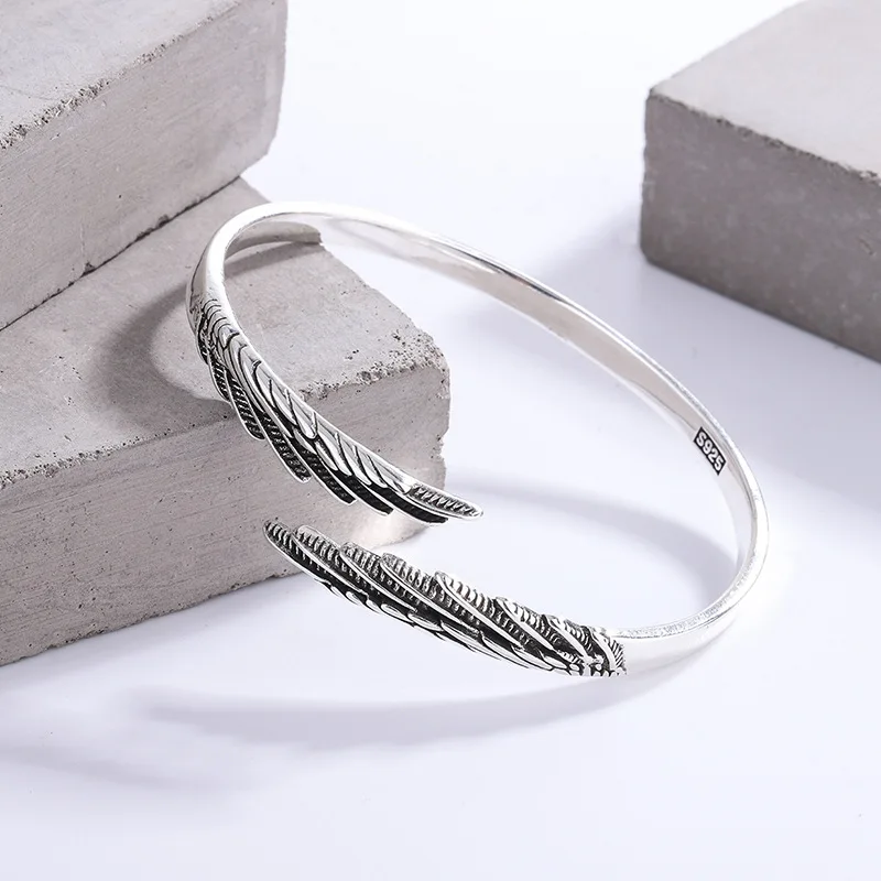 Bracelets rétro en argent thaïlandais, plume simple, argent regardé 925, design personnalisé, ailes, ins, ouverture de carillon, SL102, à la mode kf Se0ffa8fe43434204bfa1b81ac1df7f1ag